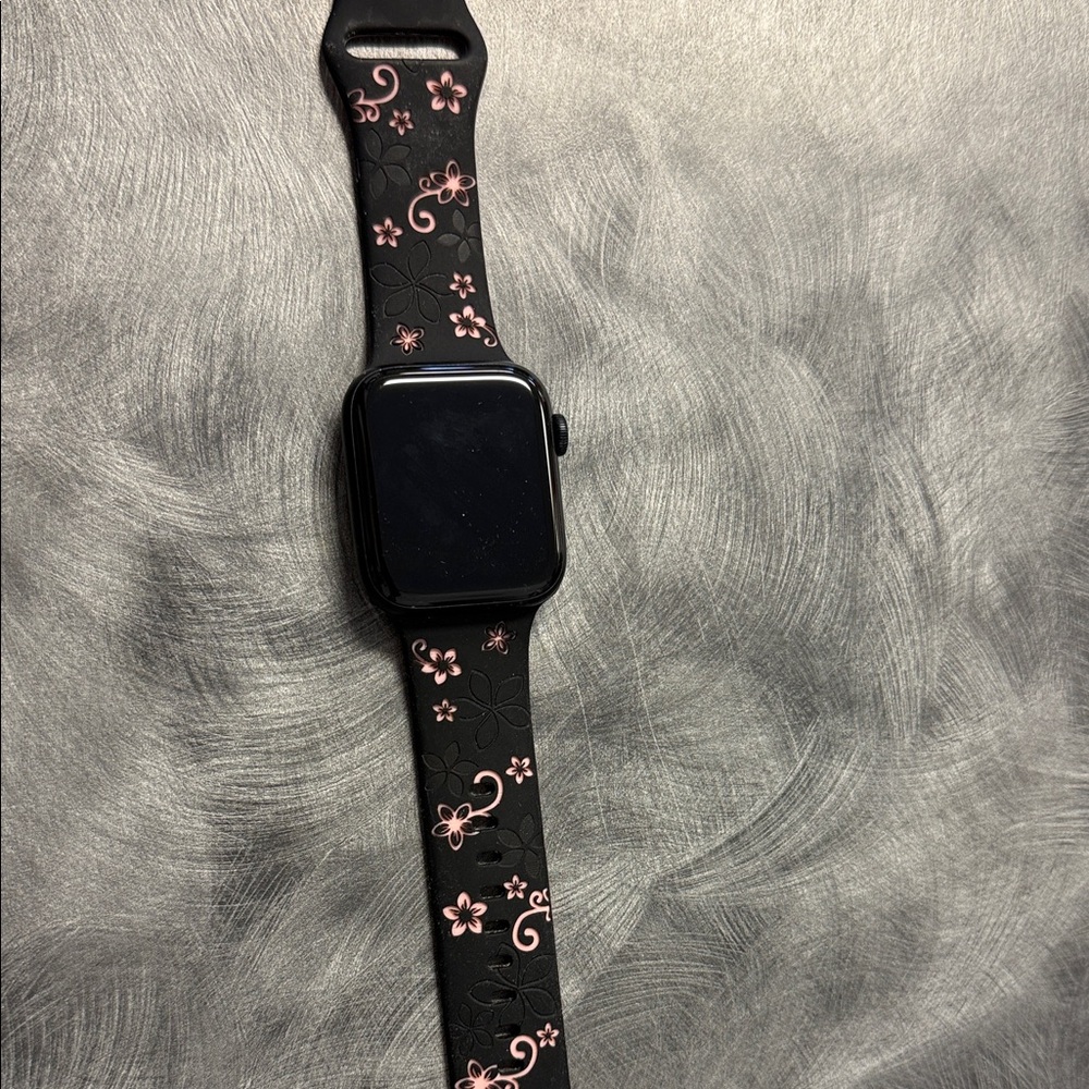 Black Smartwatch Apple